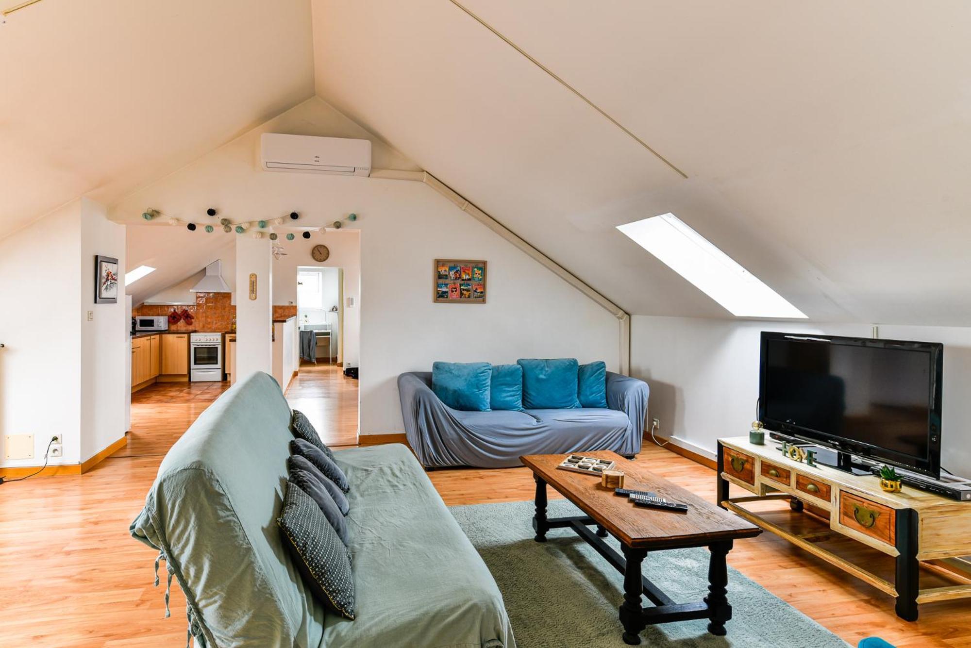 Appartement Spacieux Et Lumineux - Centre - Bord Loire - Climatisation - Wifi - Tout Confort Saumur Luaran gambar